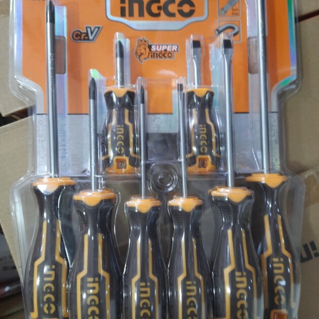 jeu de 8 tournevis INGCO (modèle HKSD0828)